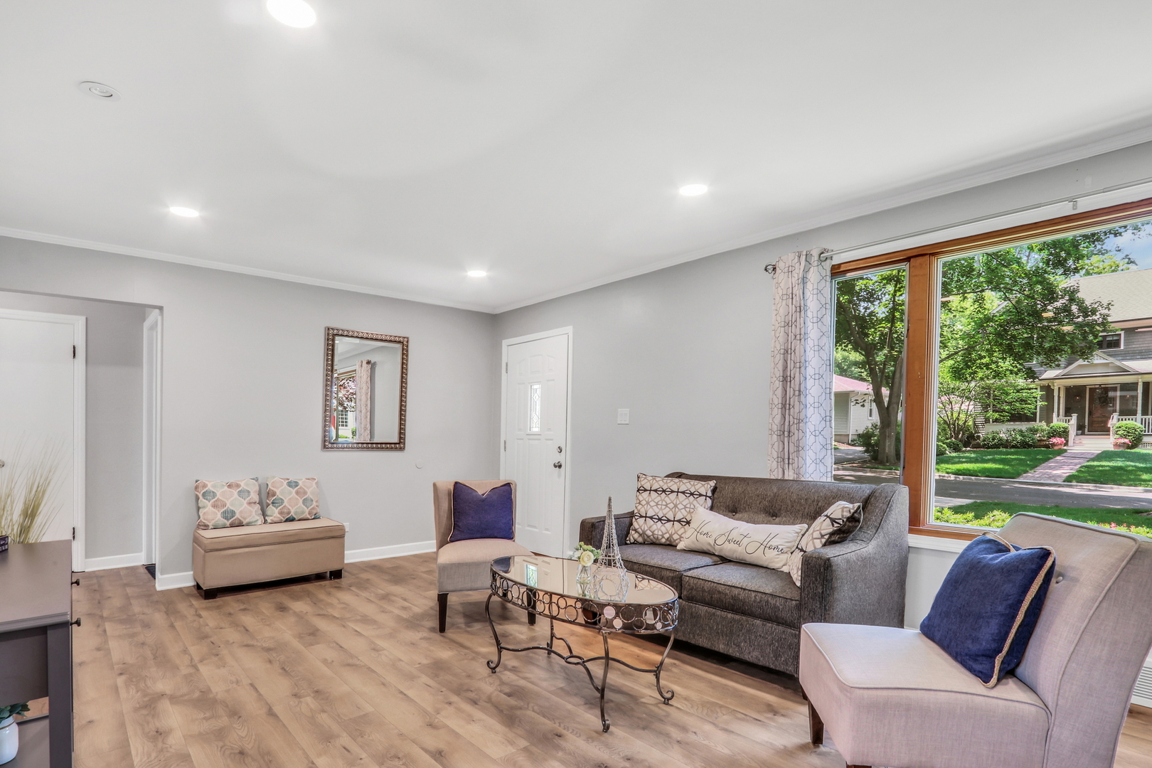 400 Wedgemere Place, Libertyville, IL 60048