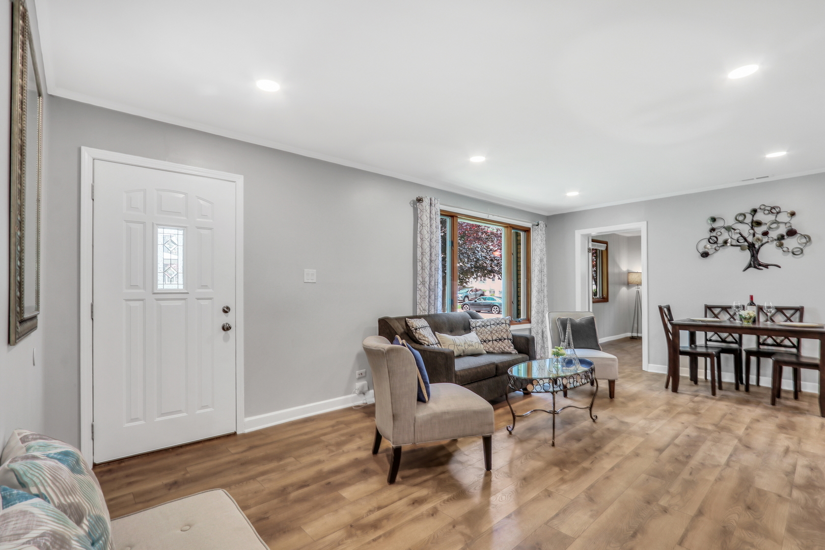 400 Wedgemere Place, Libertyville, IL 60048