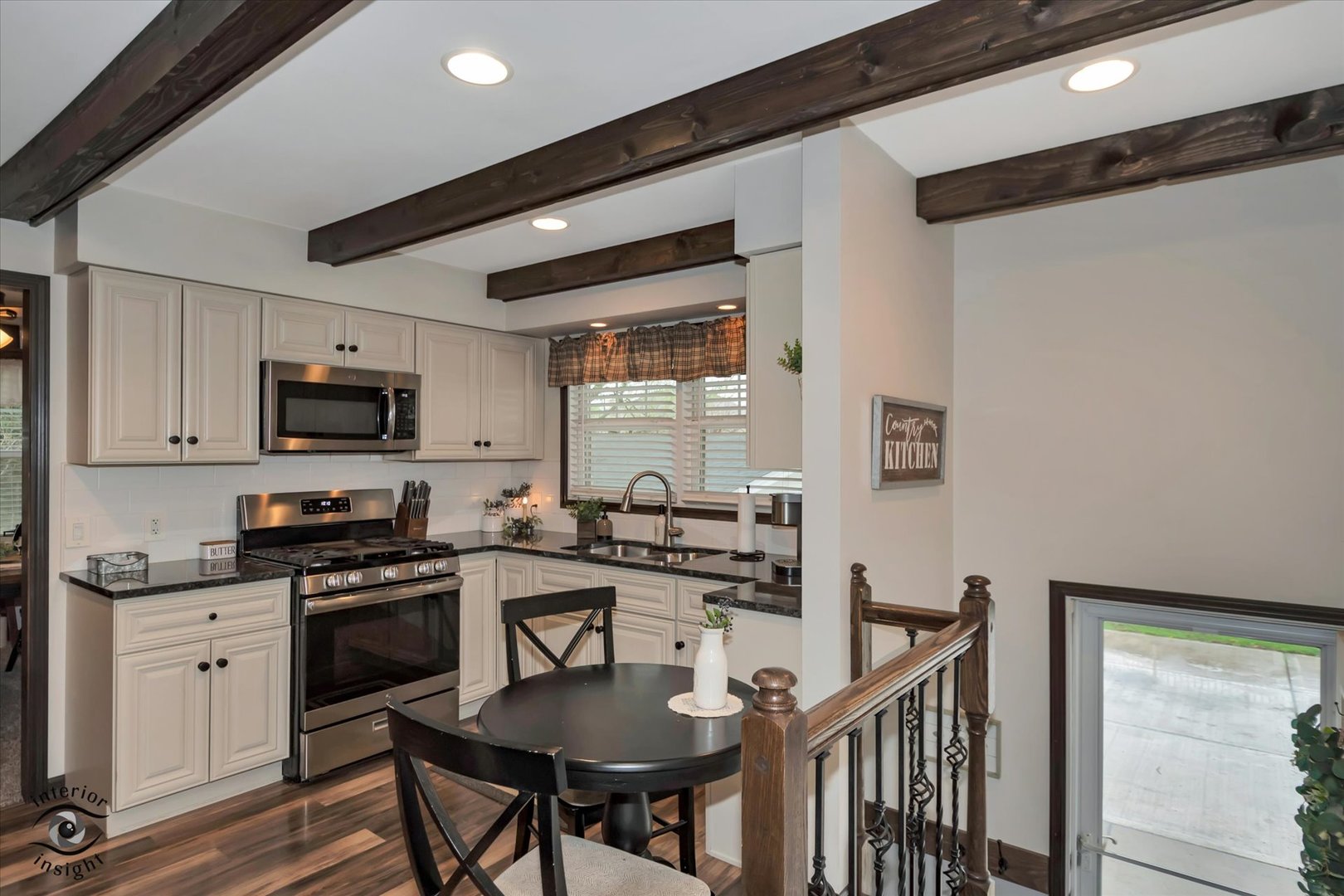 300 S Rathje Road, Peotone, IL 60468