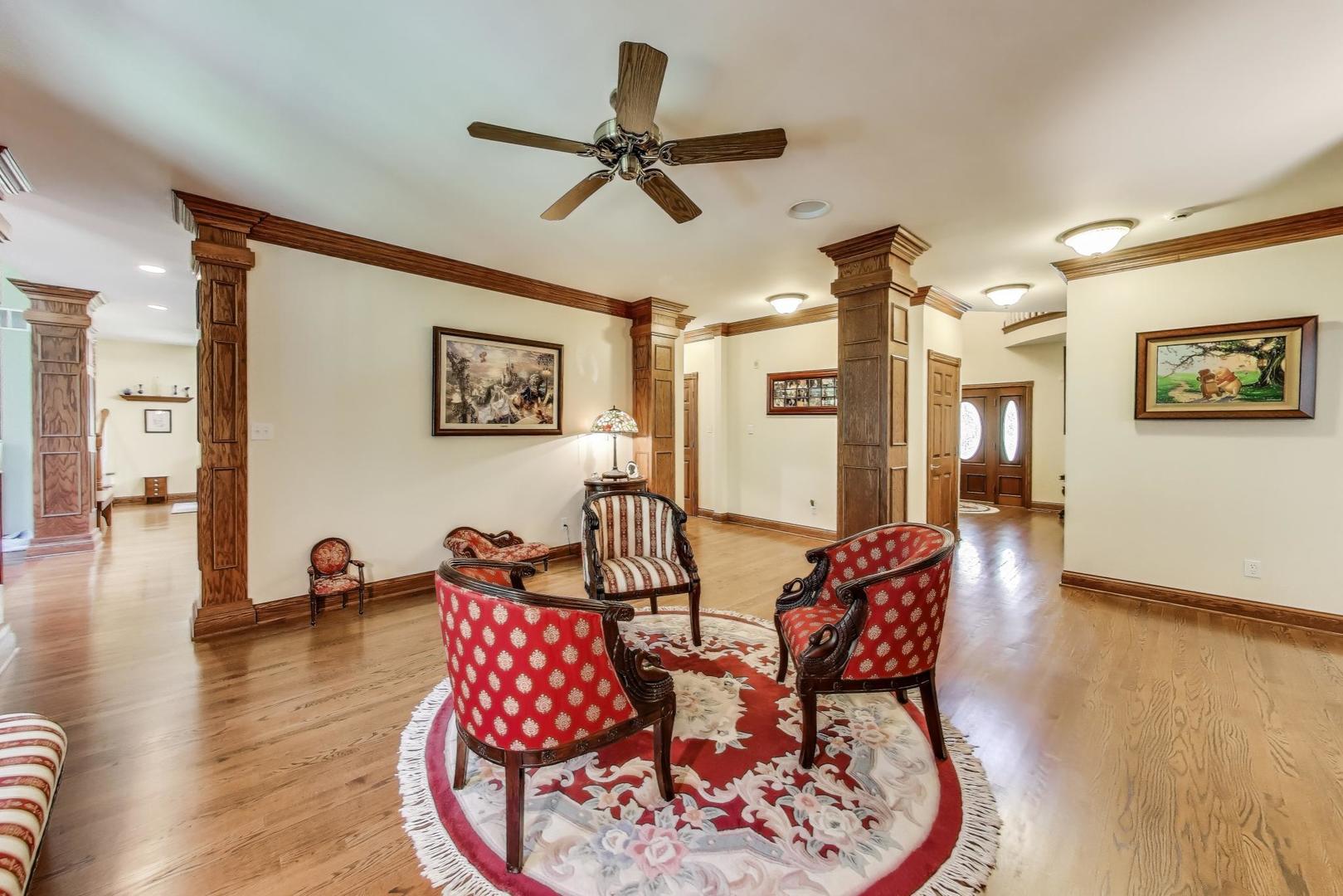 273 Bridlewood Lane, Valparaiso, IN 46385