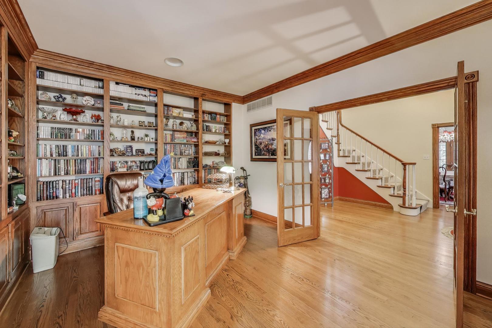 273 Bridlewood Lane, Valparaiso, IN 46385