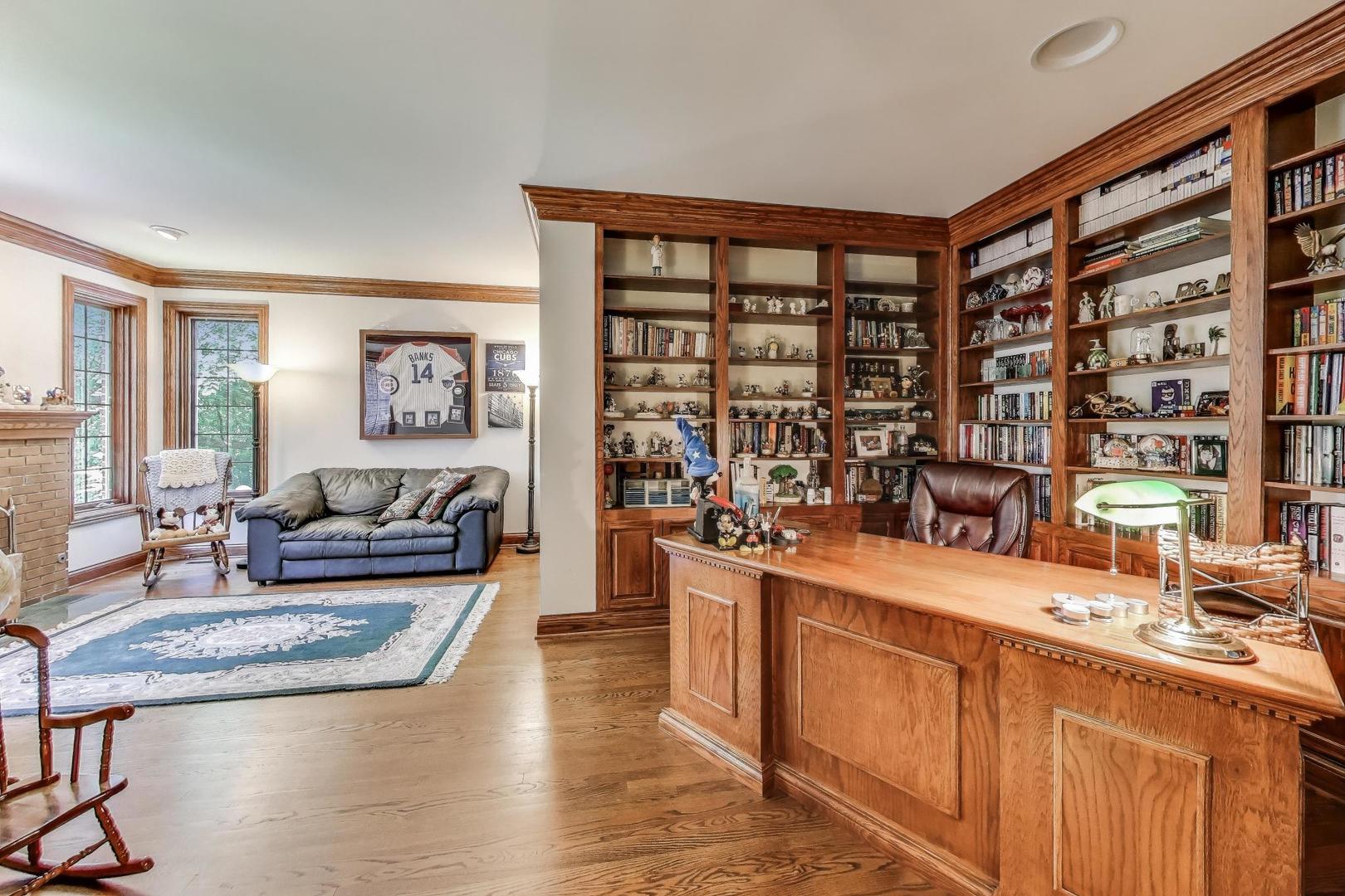 273 Bridlewood Lane, Valparaiso, IN 46385