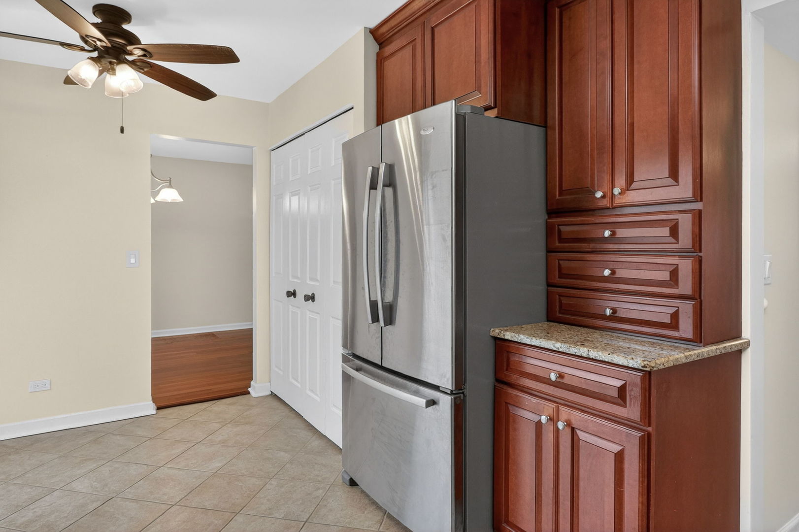 30W251 Mack Road, Warrenville, IL 60555