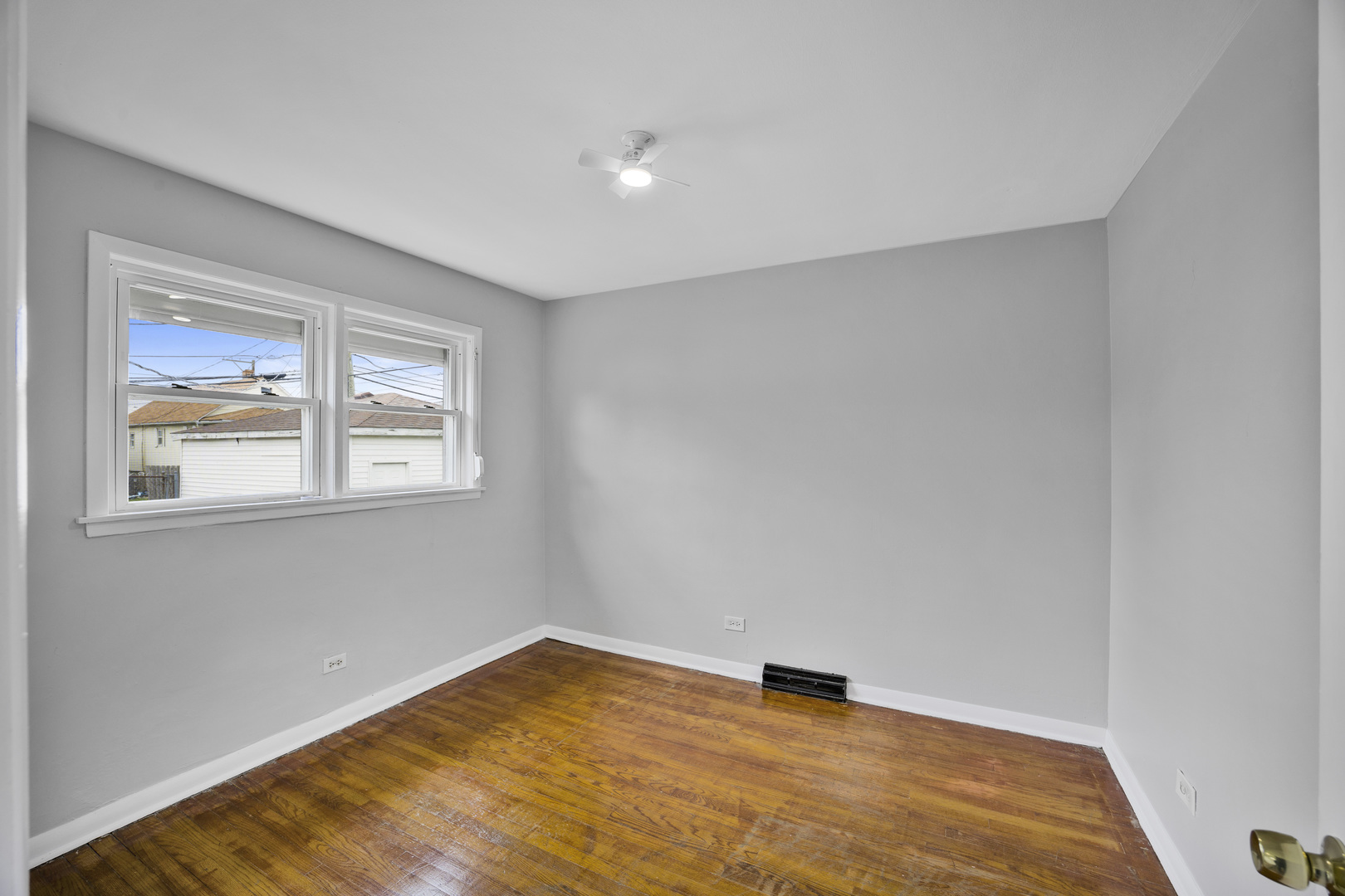 9520 S Yale Avenue, Chicago, IL 60628