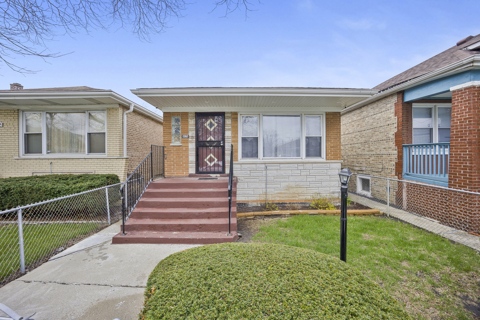 9520 S Yale Avenue, Chicago, IL 60628