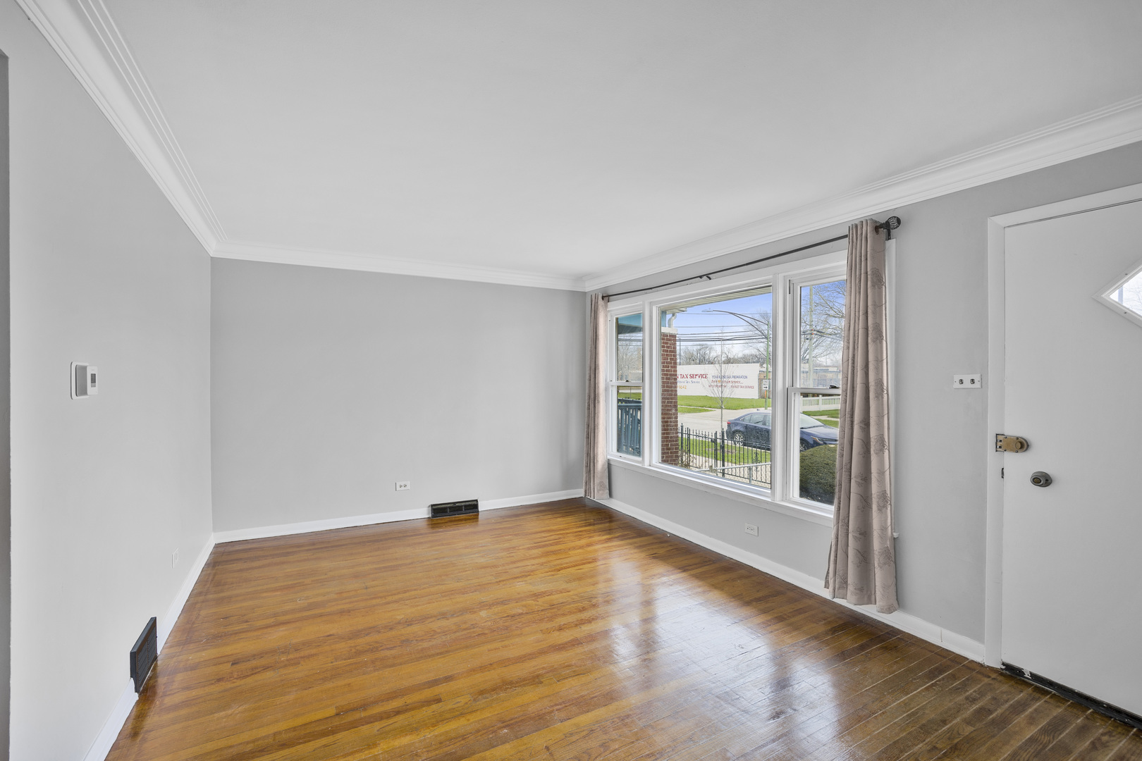 9520 S Yale Avenue, Chicago, IL 60628