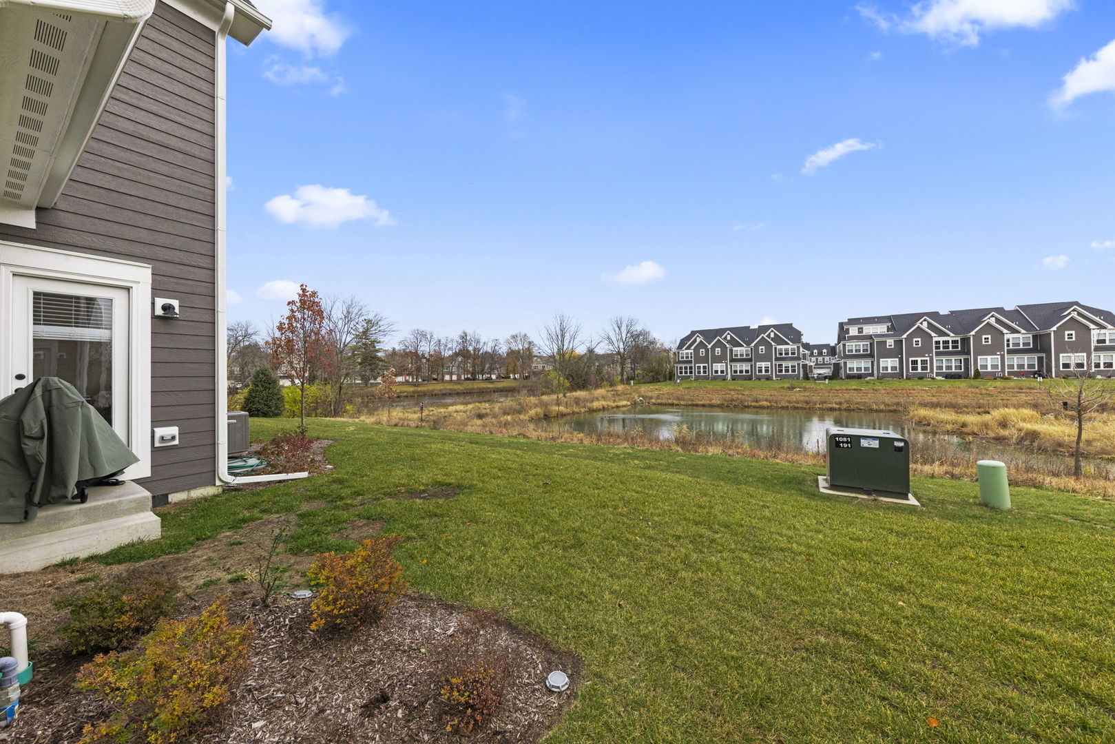 2220 Weatherbee Lane, Naperville, IL 60563