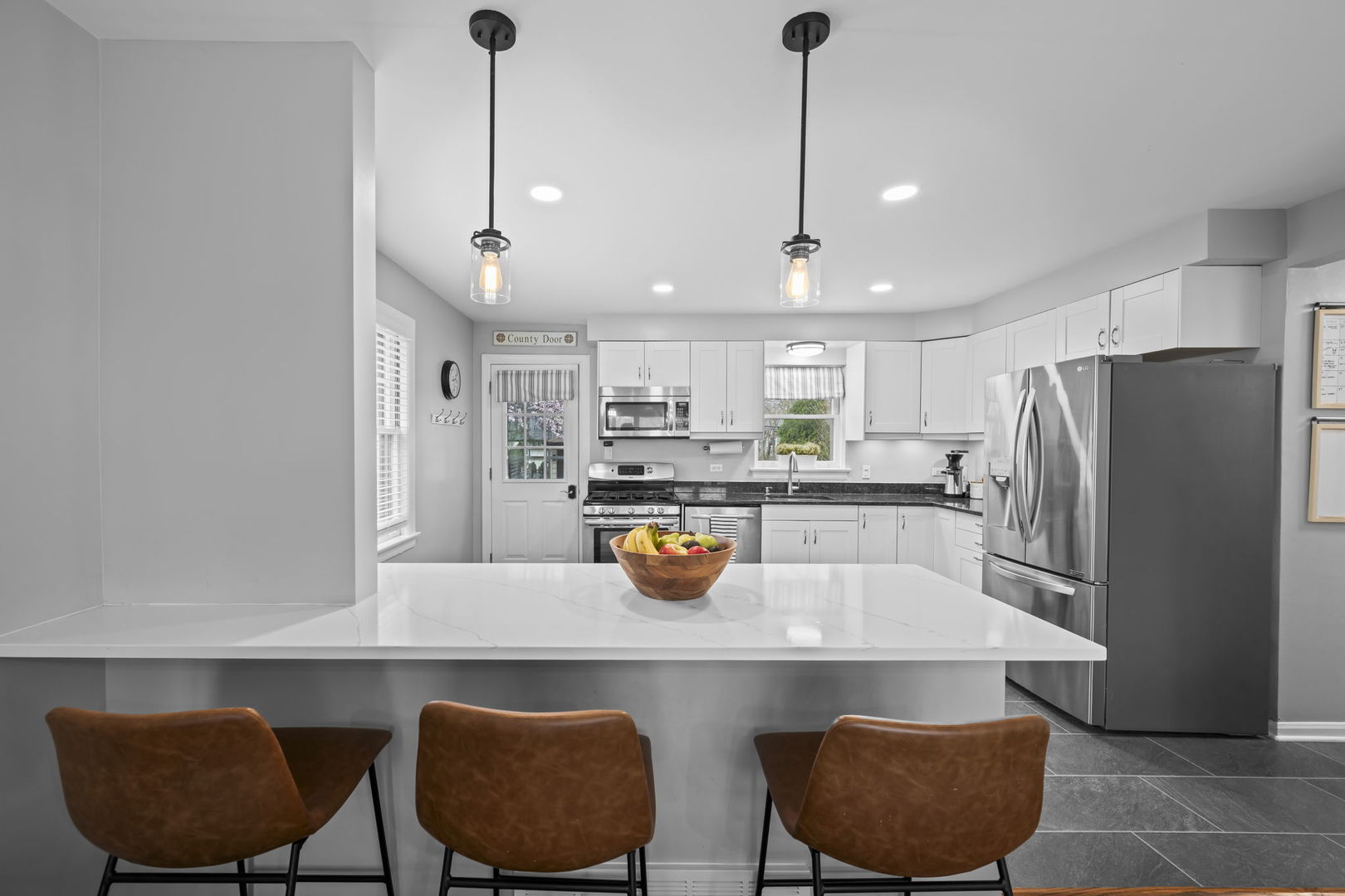 914 N Kennicott Avenue, Arlington Heights, IL 60004