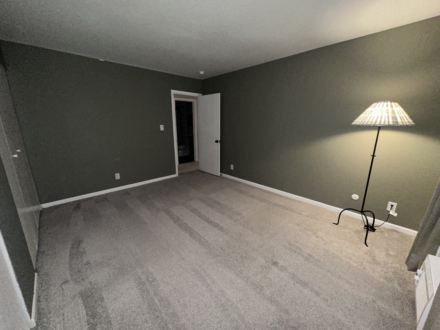 2600 Light Road #207, Oswego, IL 60543