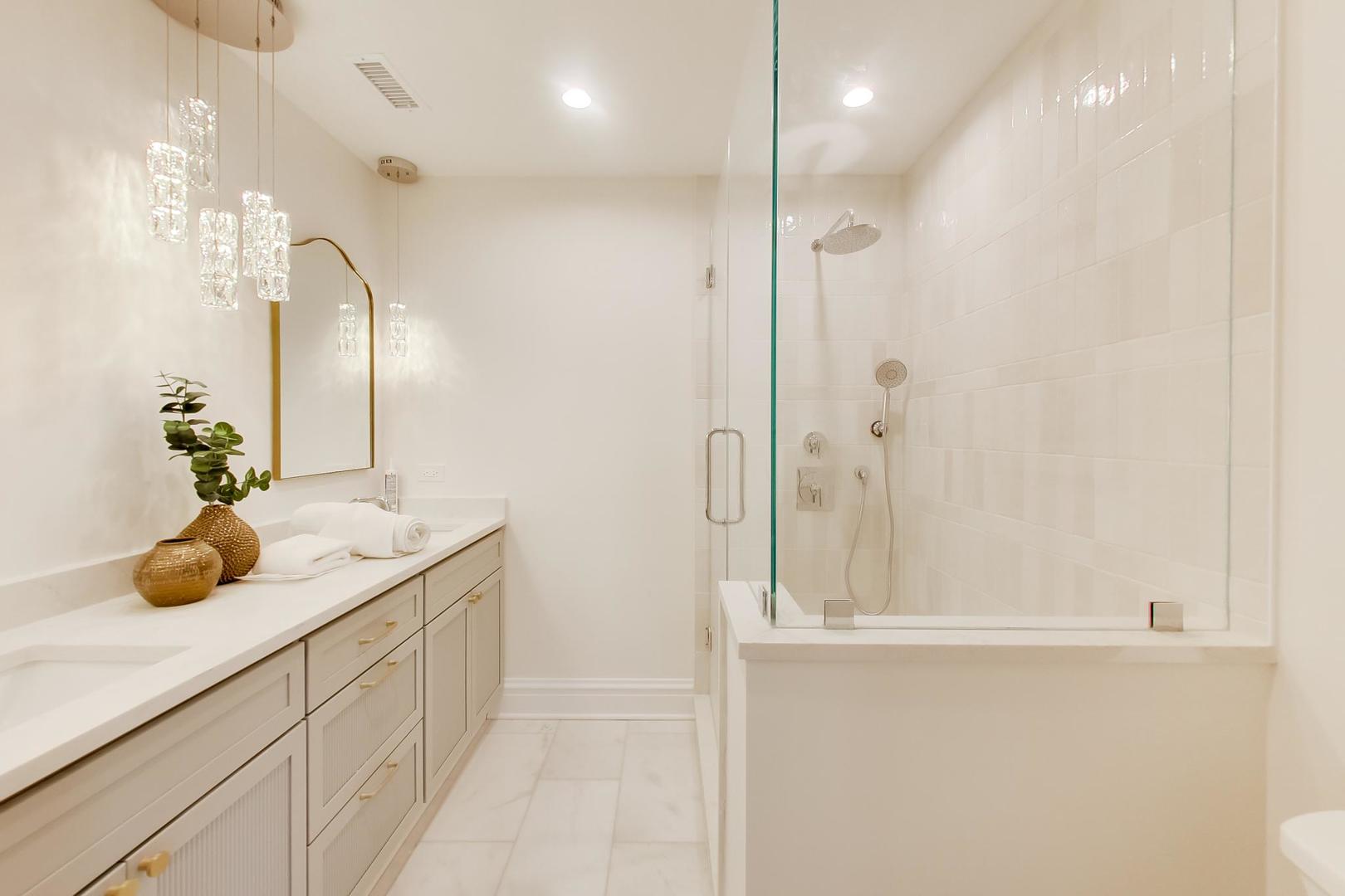 Western Springs, IL 60558