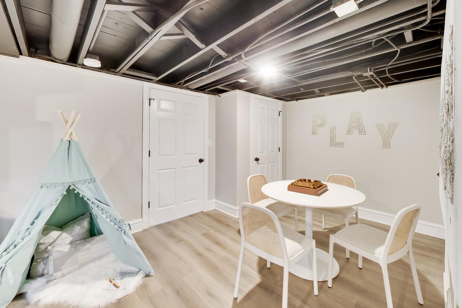 Western Springs, IL 60558