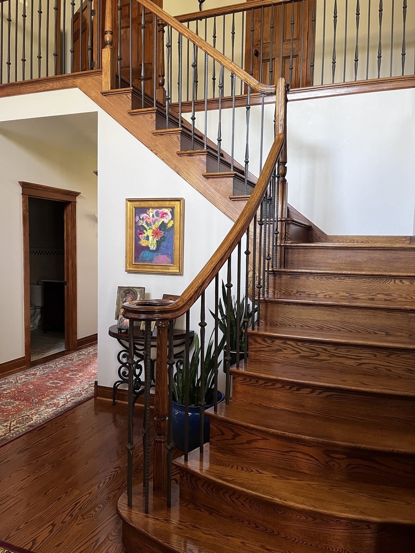 1026 Lincoln Lane, Elk Grove Village, IL 60007