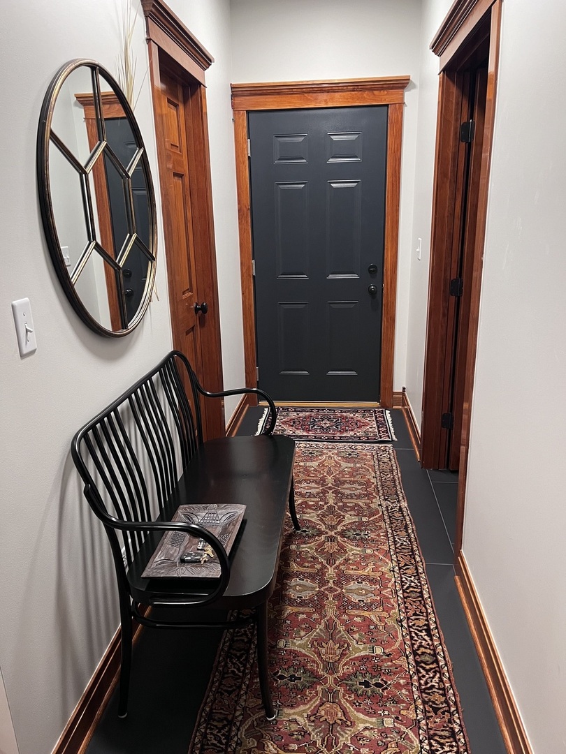 1026 Lincoln Lane, Elk Grove Village, IL 60007