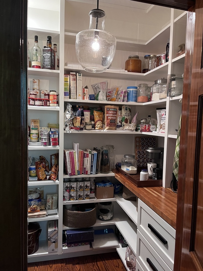 1026 Lincoln Lane, Elk Grove Village, IL 60007