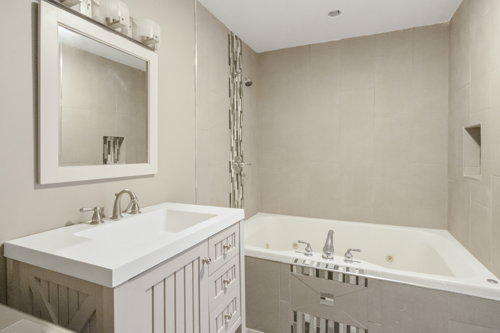 22339 Strassburg Avenue, Sauk Village, IL 60411