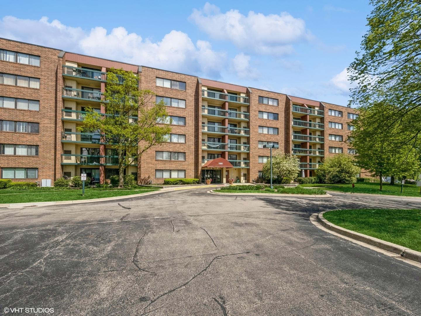 1800 Huntington Boulevard #409, Hoffman Estates, IL 60169