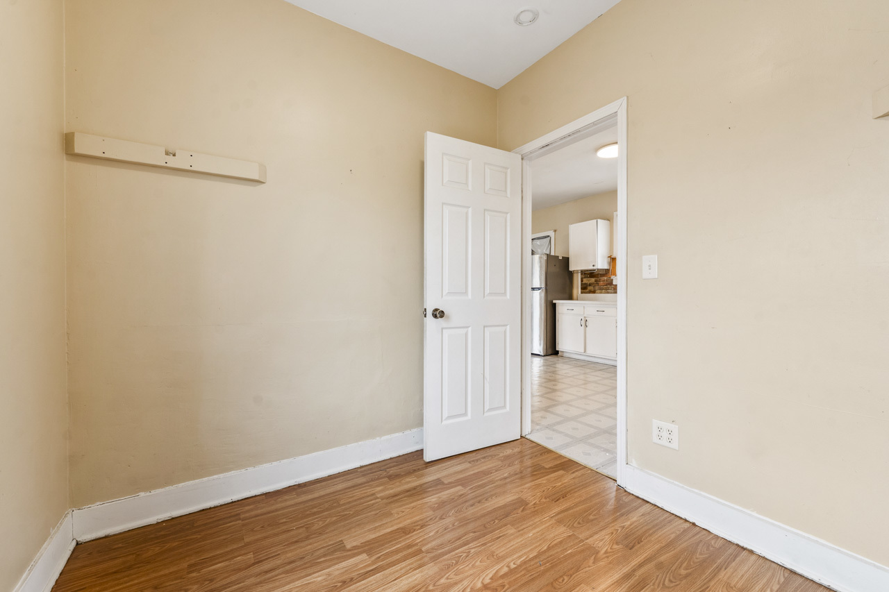 1809 Ogden Avenue, Lisle, IL 60532