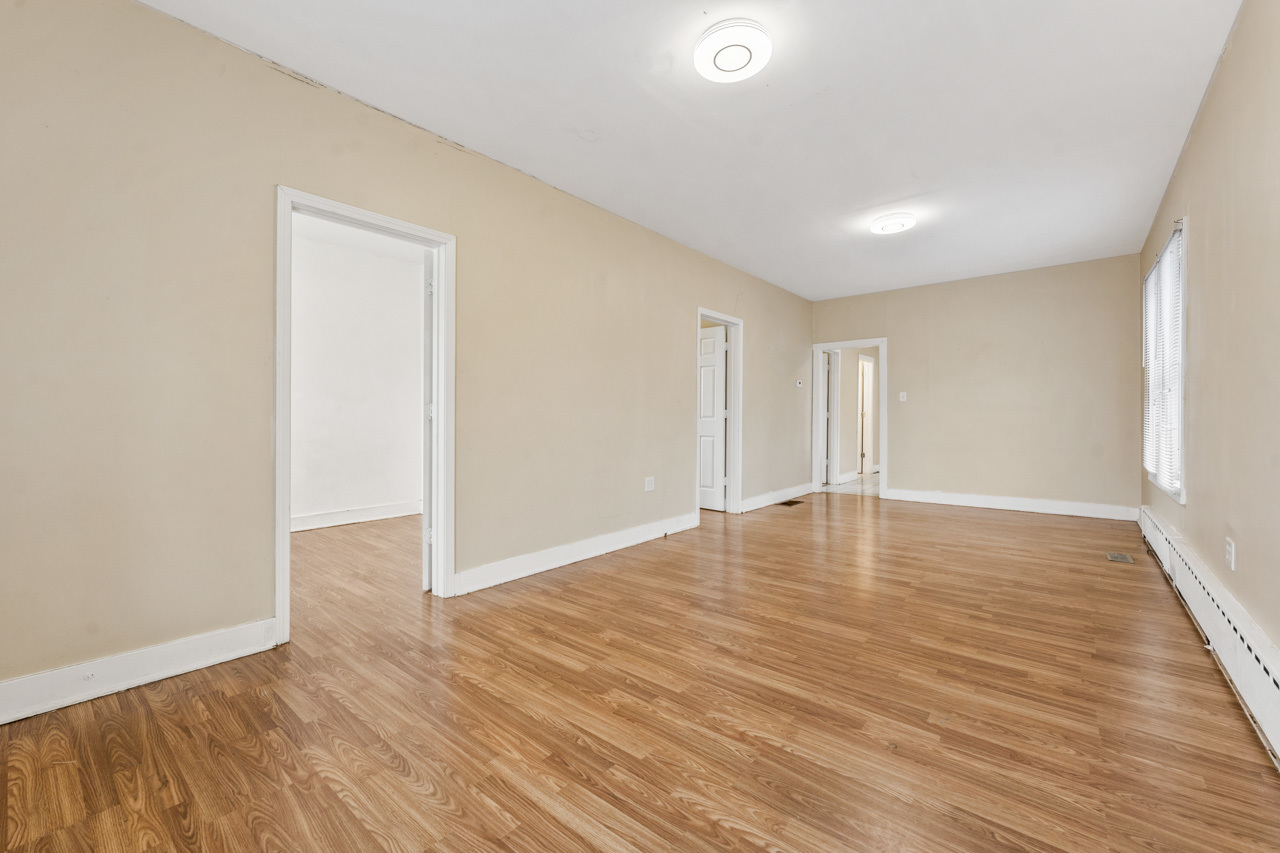 1809 Ogden Avenue, Lisle, IL 60532