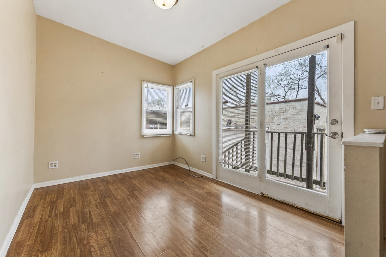 1809 Ogden Avenue, Lisle, IL 60532