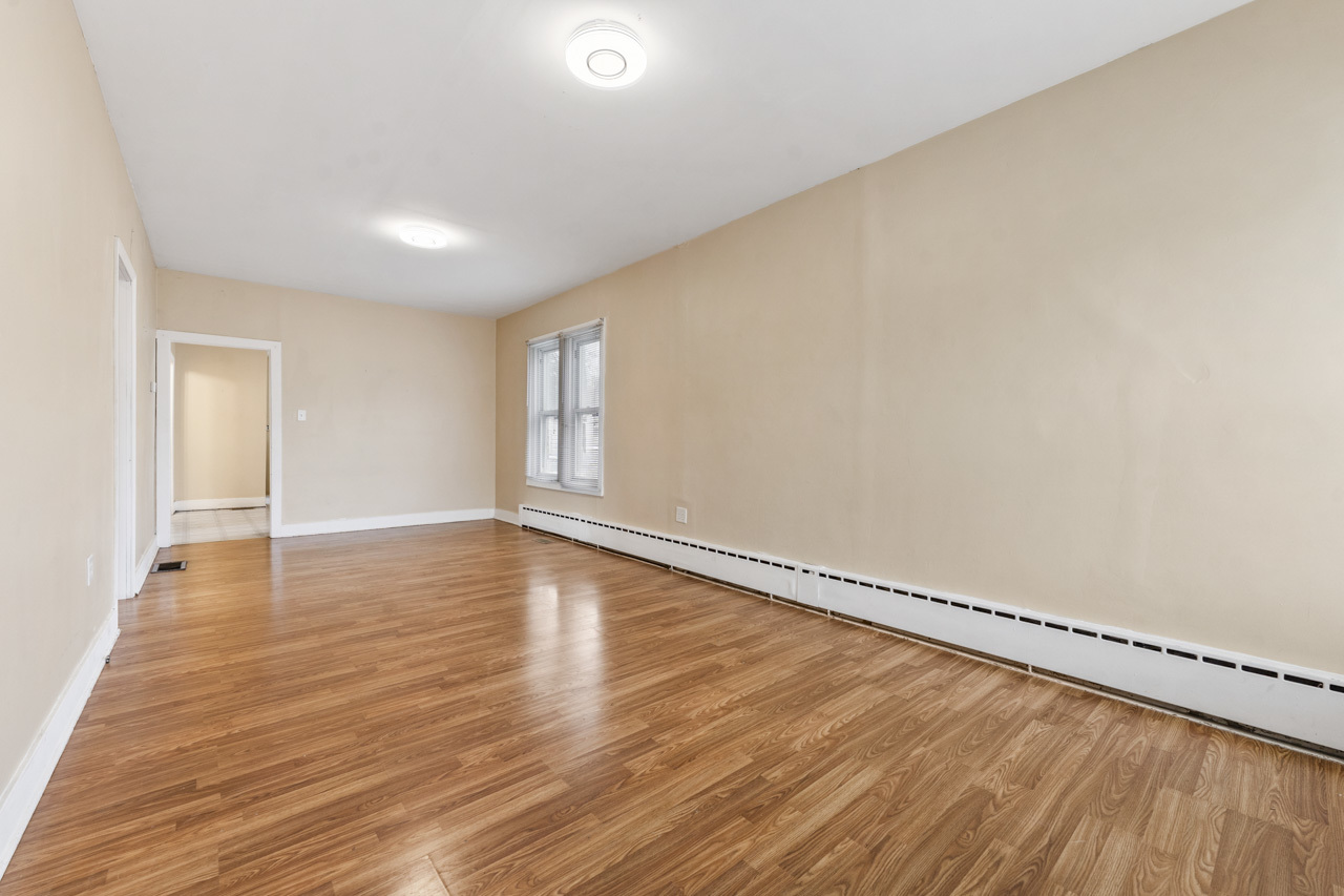 1809 Ogden Avenue, Lisle, IL 60532