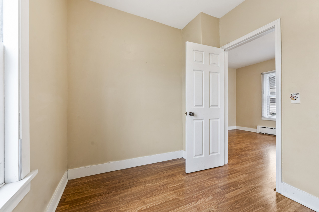 1809 Ogden Avenue, Lisle, IL 60532