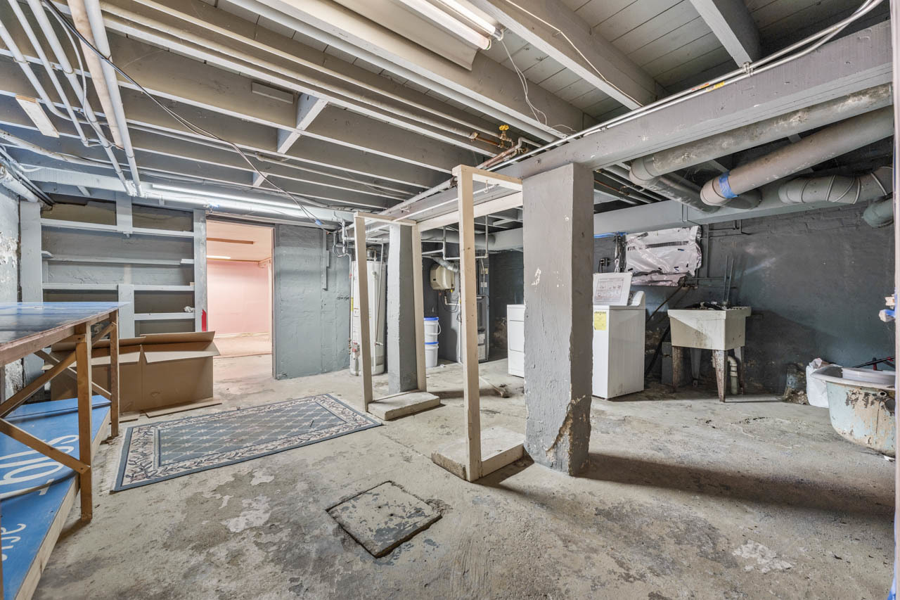 1809 Ogden Avenue, Lisle, IL 60532