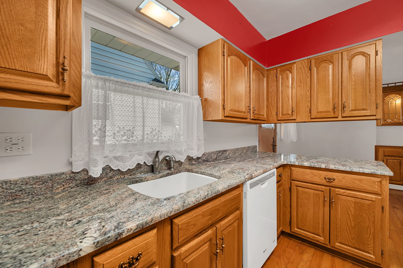 409 W Jefferson Street, Morris, IL 60450