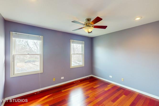 712 N Victoria Drive, Palatine, IL 60074