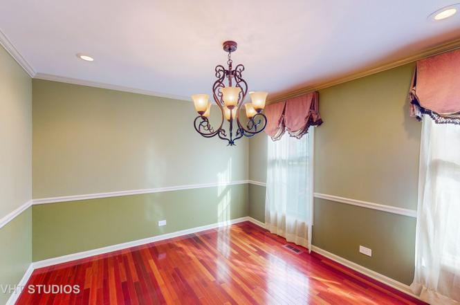 712 N Victoria Drive, Palatine, IL 60074