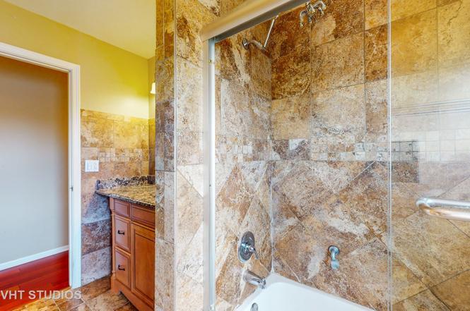 712 N Victoria Drive, Palatine, IL 60074