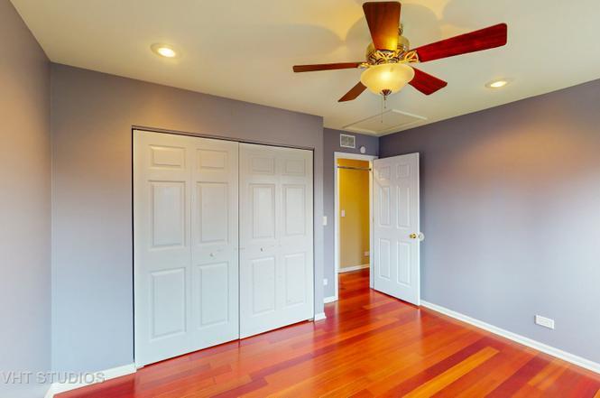 712 N Victoria Drive, Palatine, IL 60074