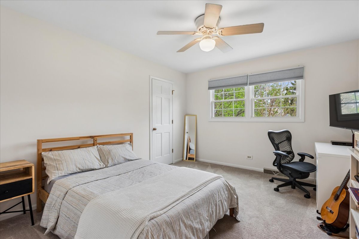 Naperville, IL 60564