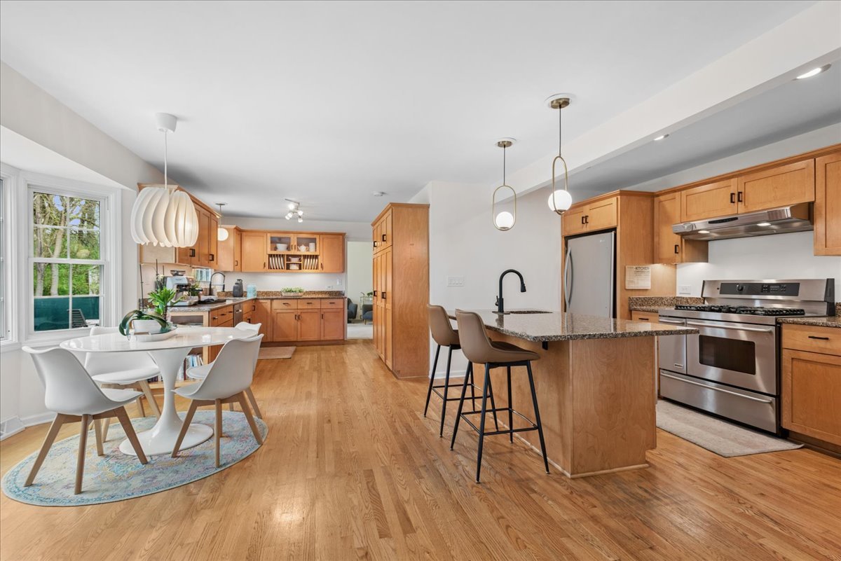 Naperville, IL 60564