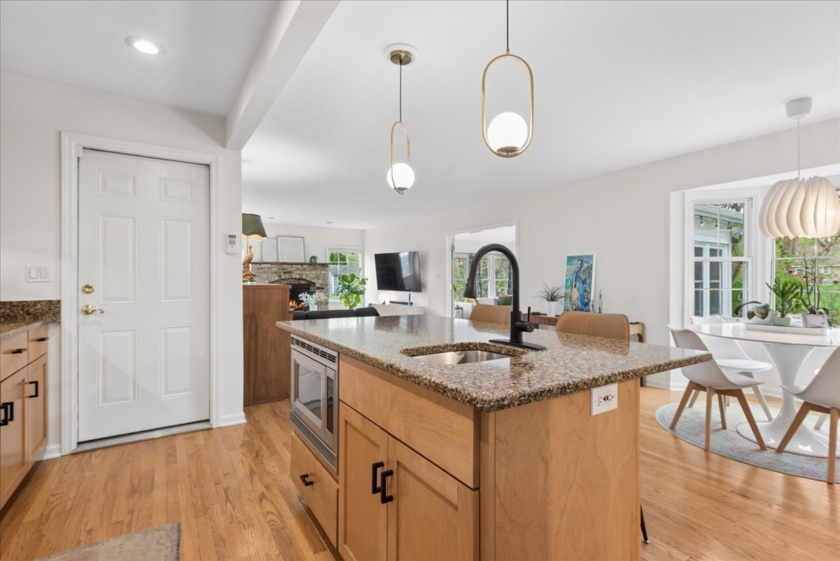 Naperville, IL 60564