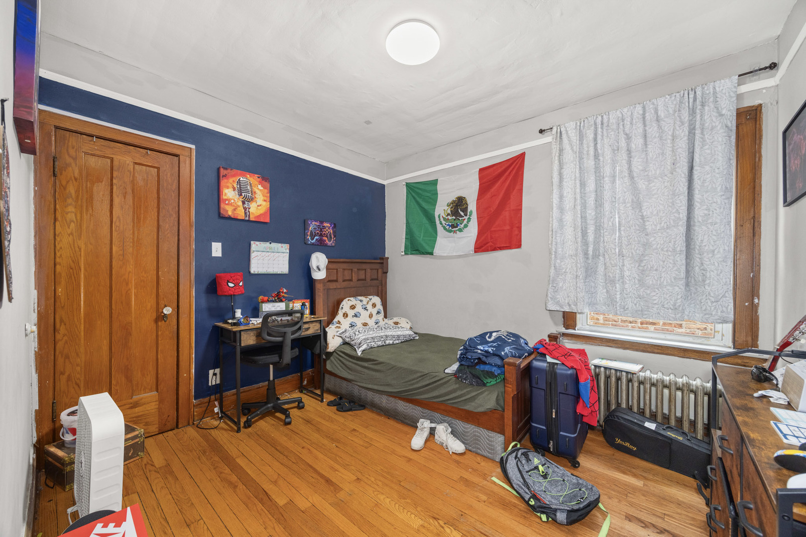 1833 Gunderson Avenue, Berwyn, IL 60402