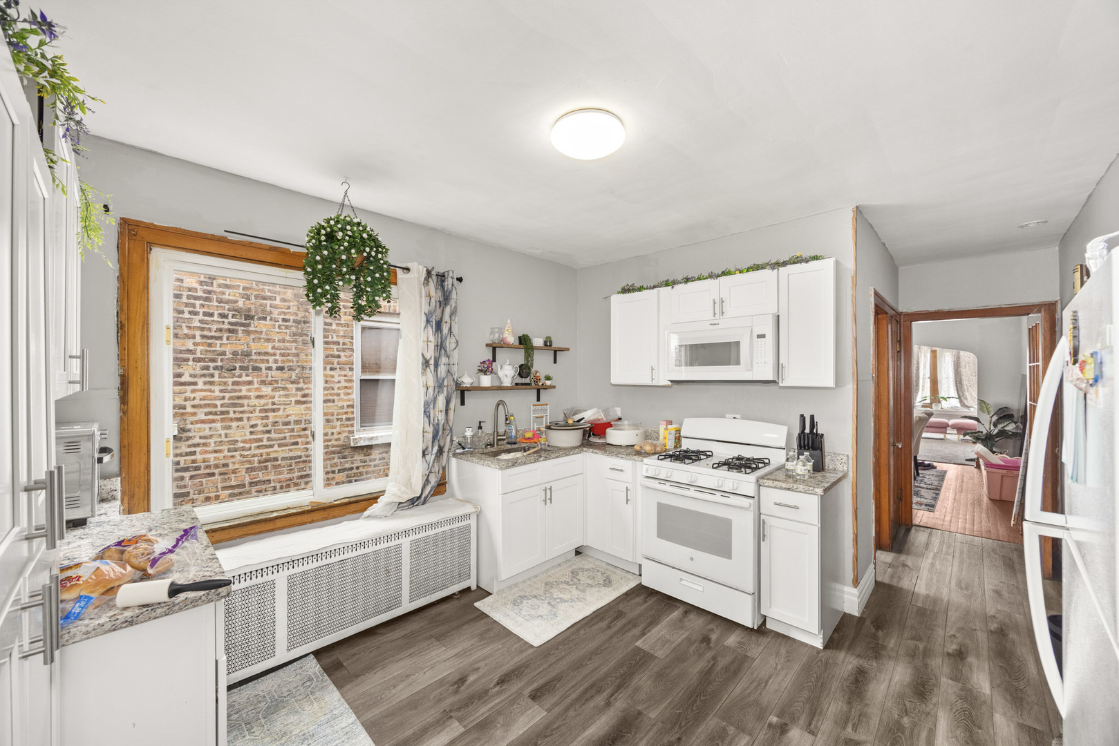 1833 Gunderson Avenue, Berwyn, IL 60402