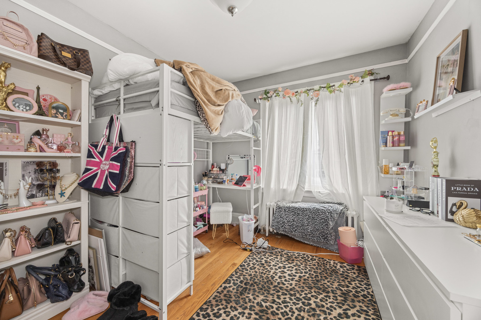 1833 Gunderson Avenue, Berwyn, IL 60402