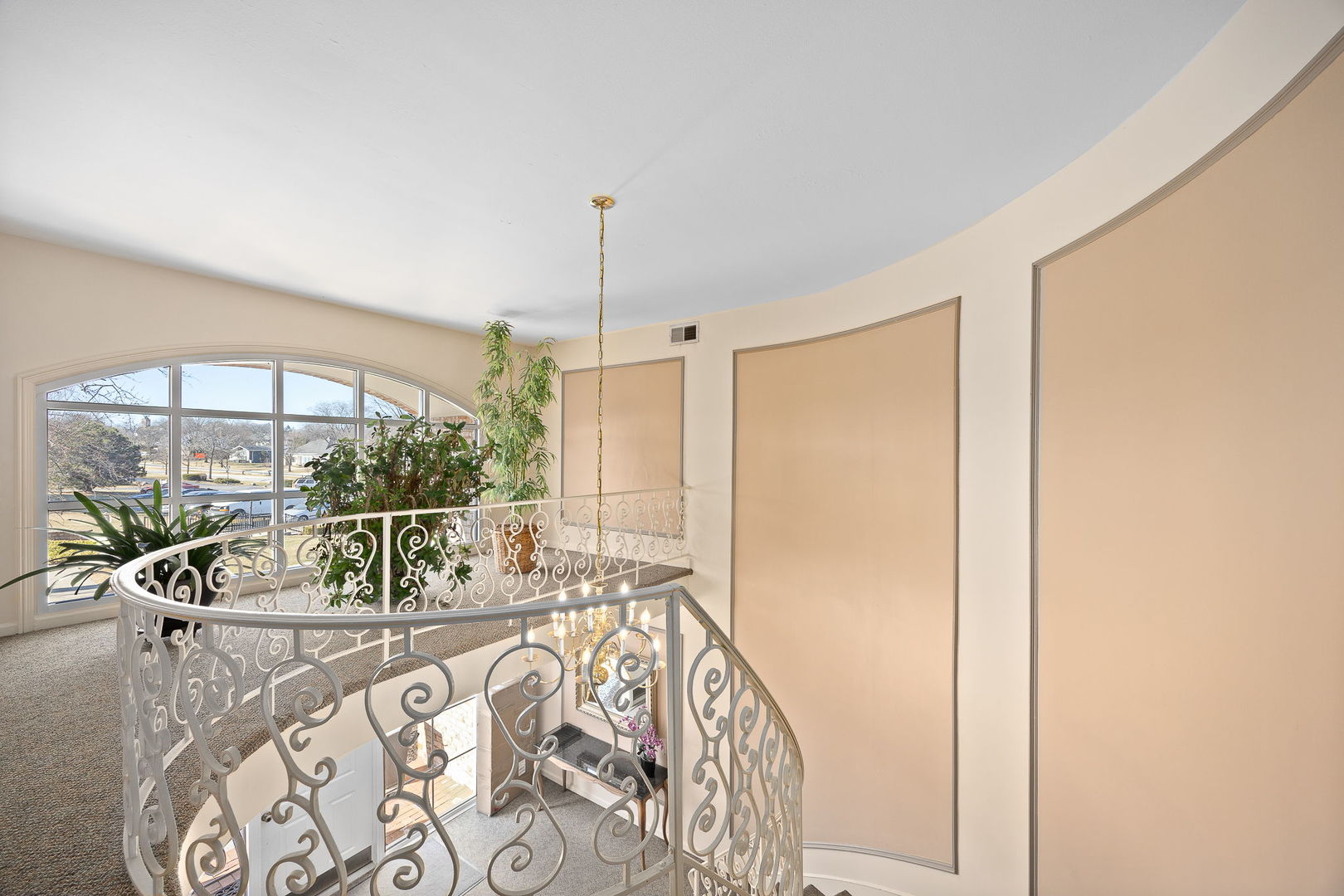 140 Carriage Way Drive #C218, Burr Ridge, IL 60527