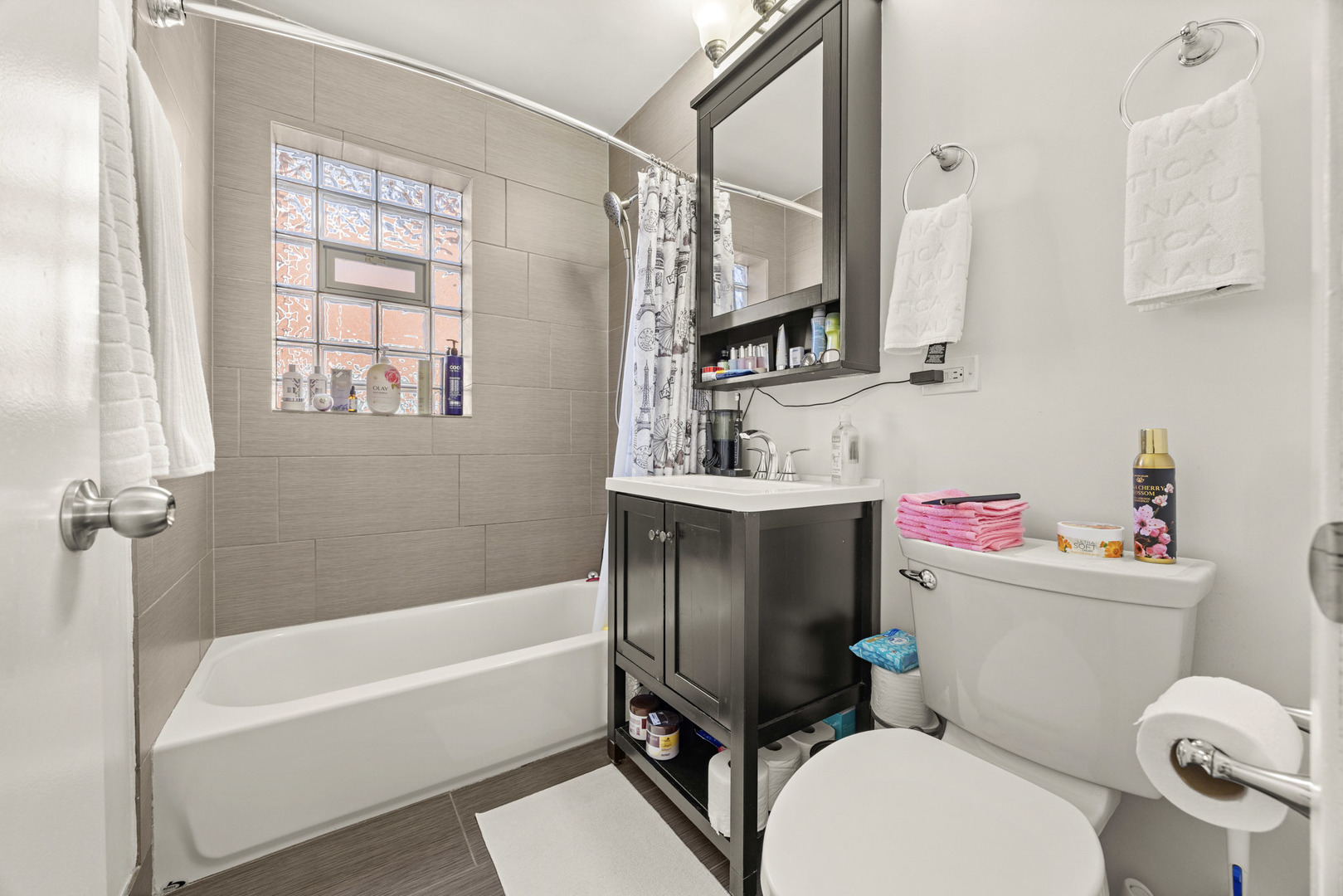 9030 Kenton Avenue, Skokie, IL 60076