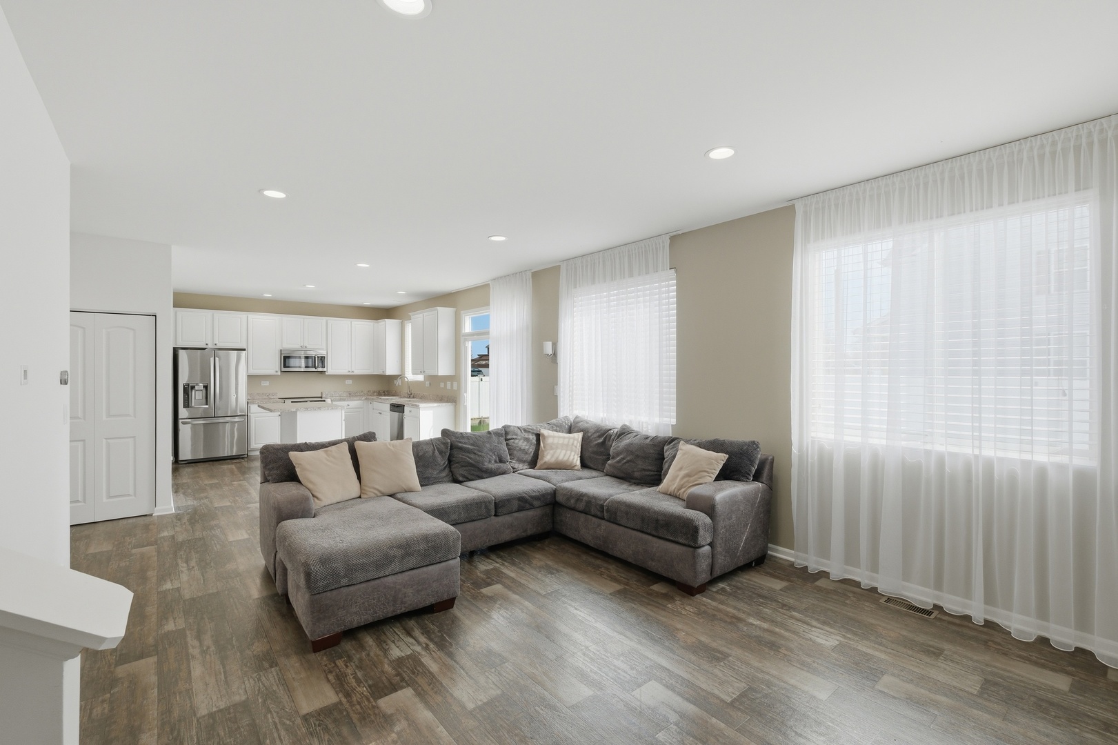 1108 Kolar Avenue, Joliet, IL 60431