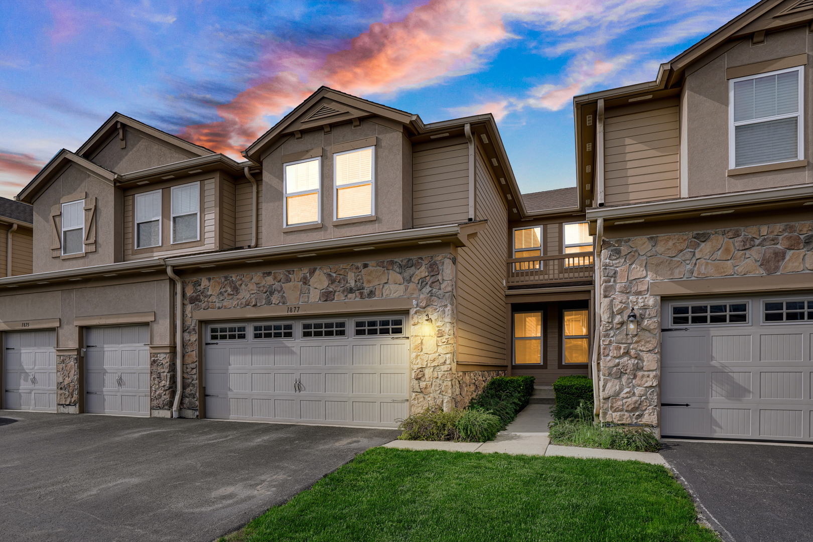 1877 CRENSHAW Circle #1877, Vernon Hills, IL 60061