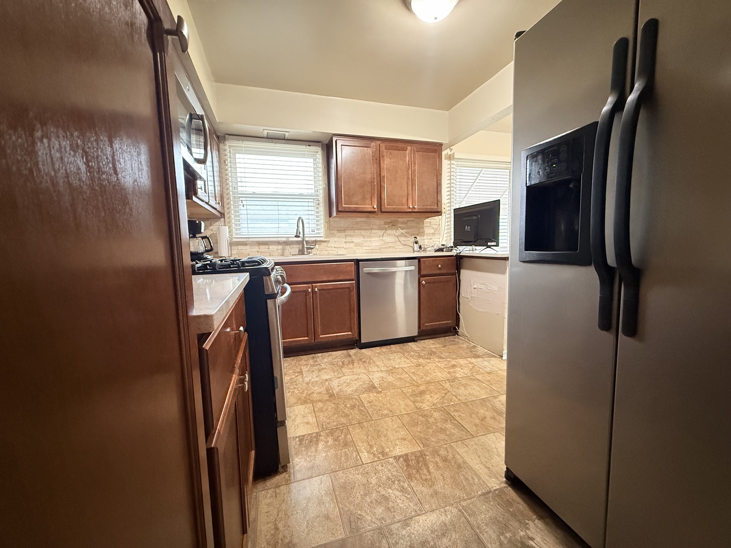 117 W 158th Place, Harvey, IL 60426