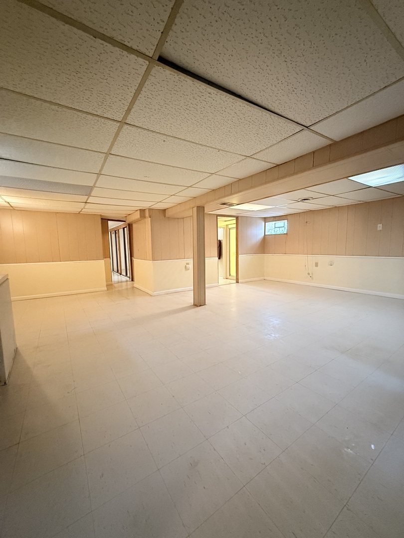 117 W 158th Place, Harvey, IL 60426