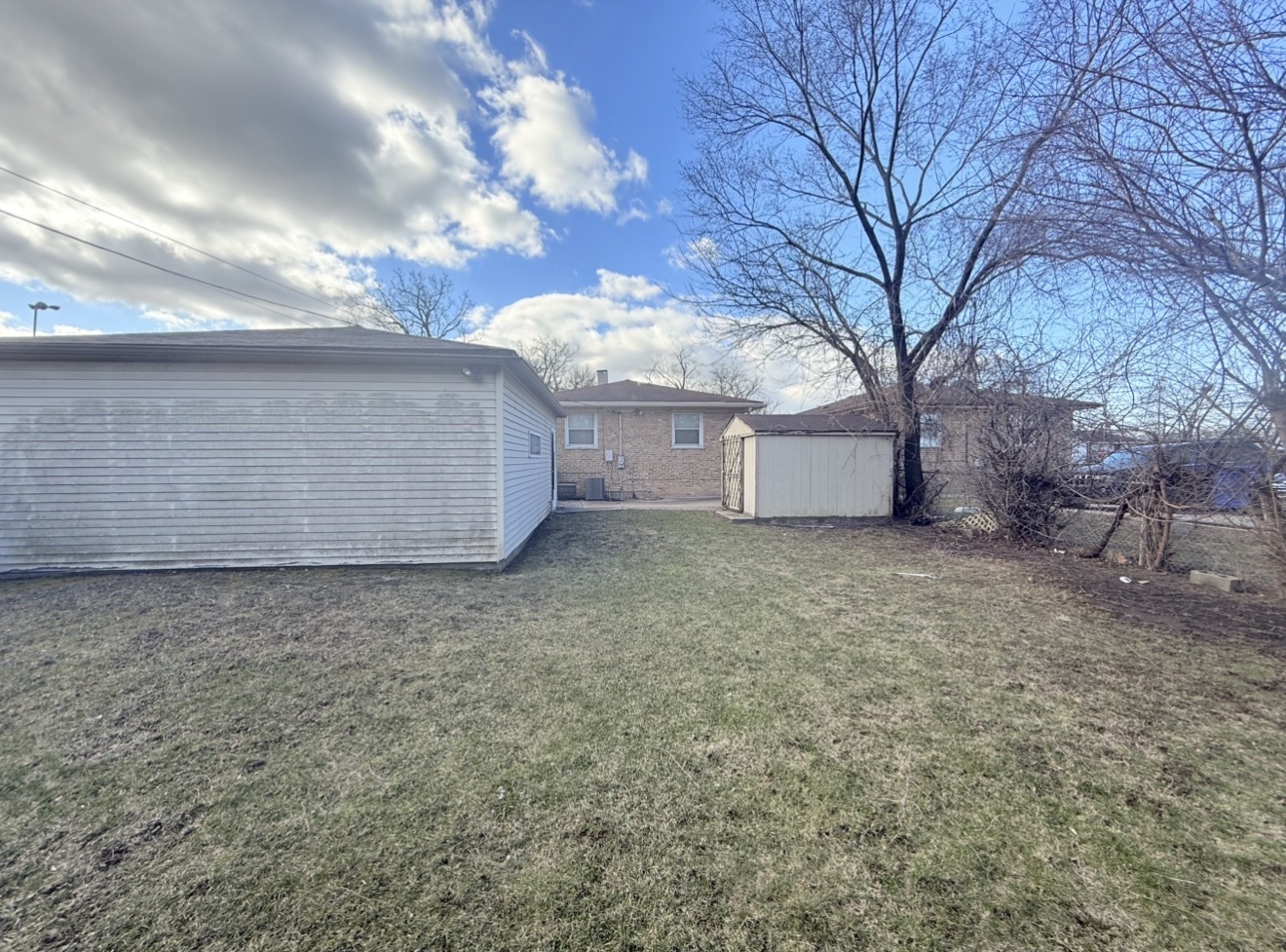 117 W 158th Place, Harvey, IL 60426