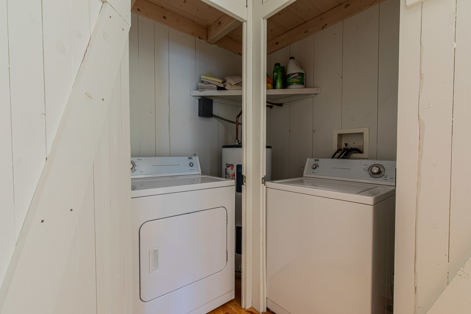 121 Indian Hills Drive, Putnam, IL 61560