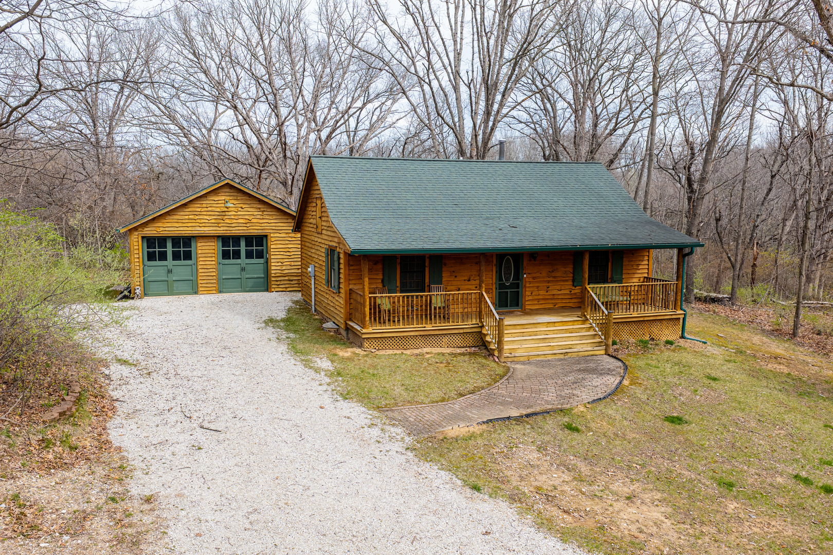 121 Indian Hills Drive, Putnam, IL 61560