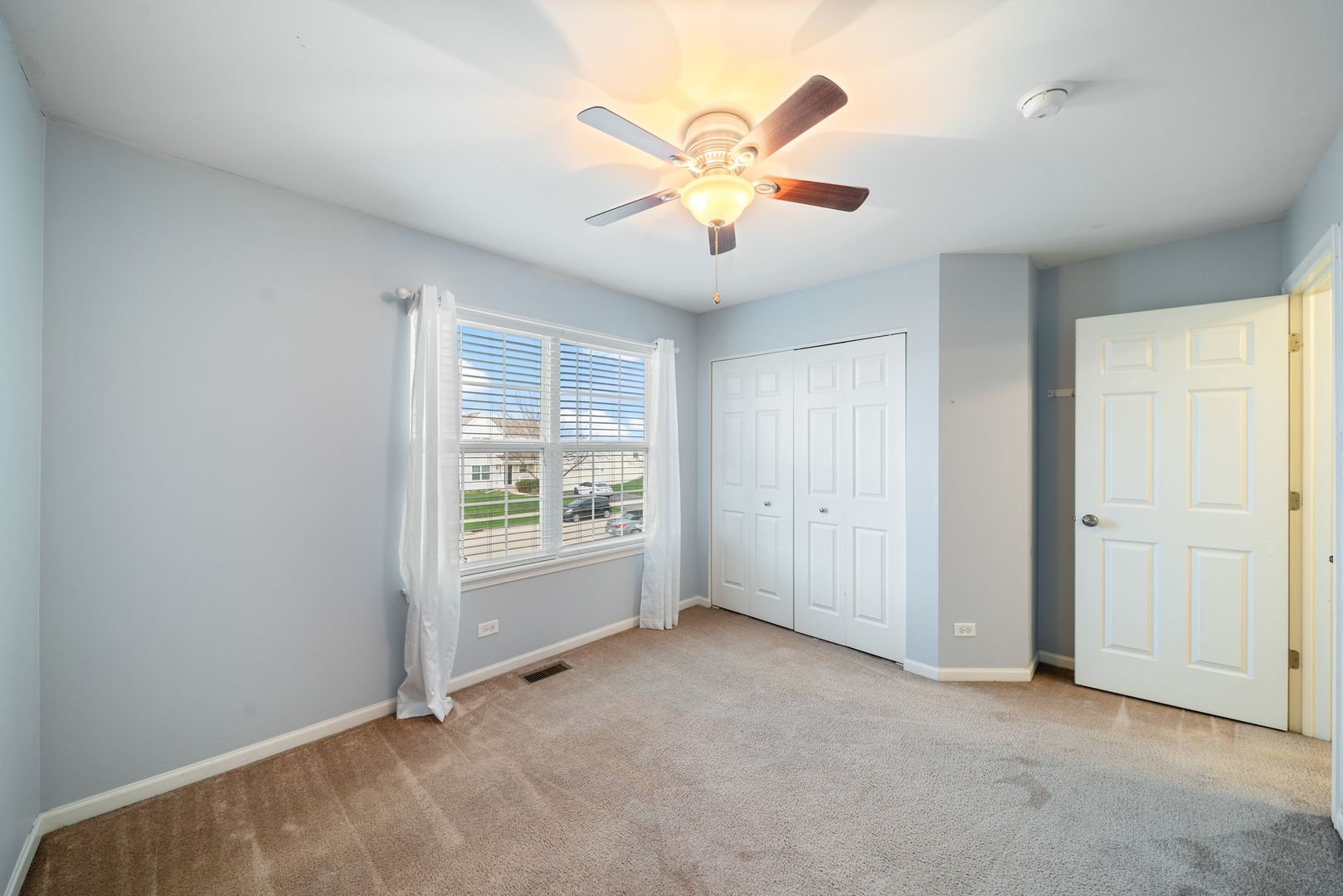 39371 Crofton Lane, Beach Park, IL 60083