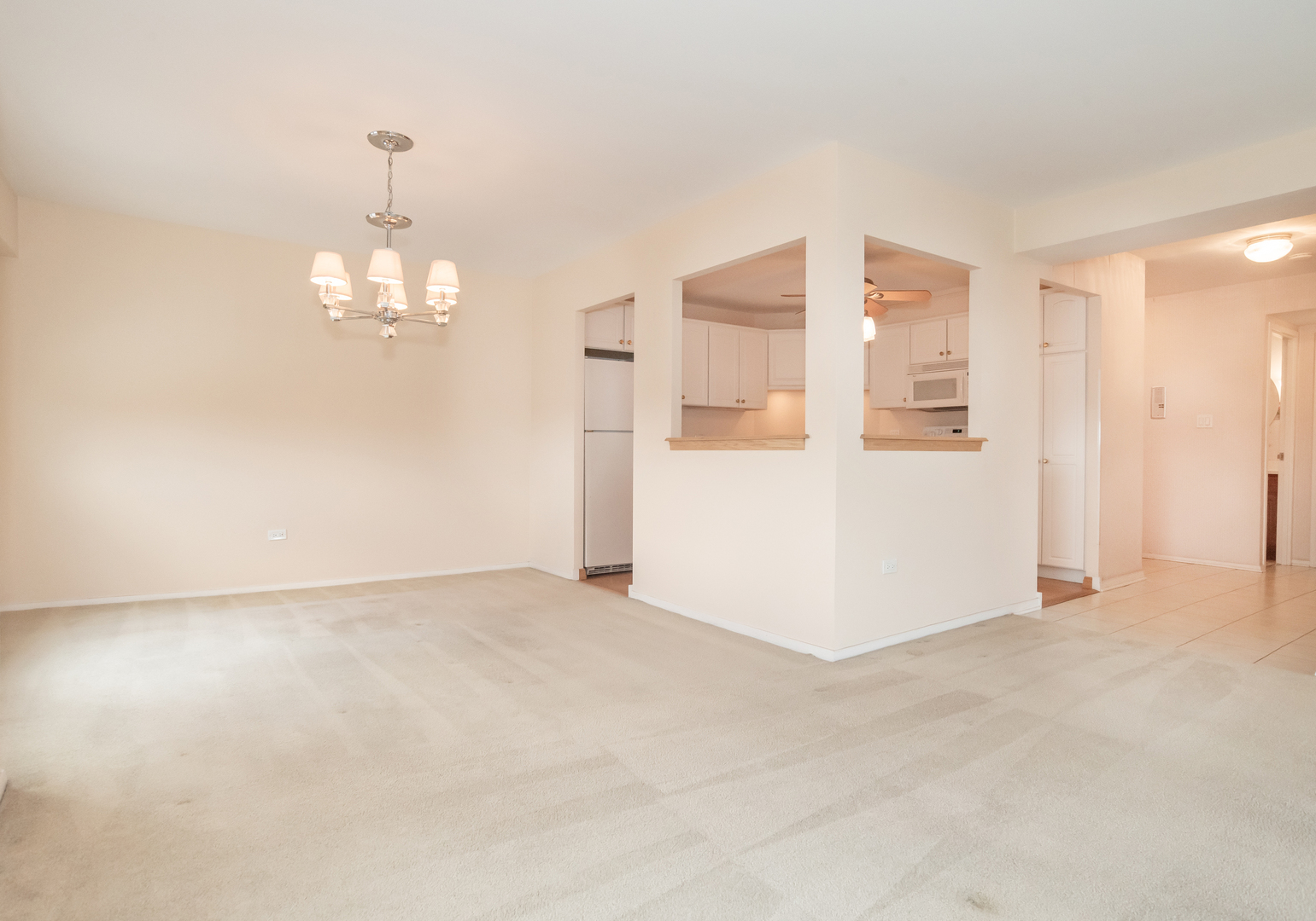 141 N La Grange Road #306, La Grange, IL 60525