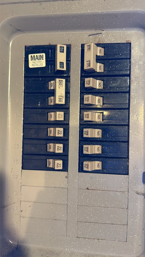 104 S State Street, Lincoln, IL 62656