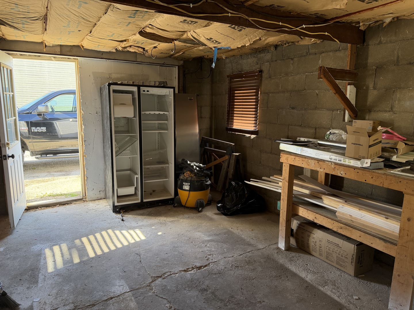 104 S State Street, Lincoln, IL 62656